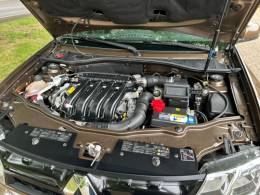 RENAULT - DUSTER - 2015/2016 - Marrom - R$ 66.900,00