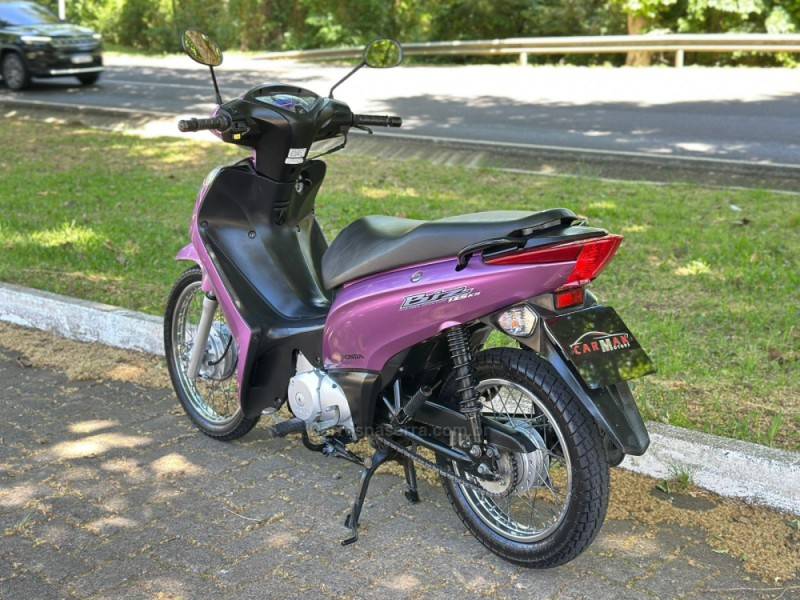 HONDA - BIZ 125 - 2012/2012 - Rosa - R$ 9.900,00