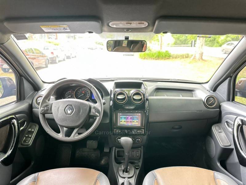 RENAULT - DUSTER - 2015/2016 - Marrom - R$ 66.900,00