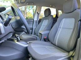 CHEVROLET - TRACKER - 2023/2024 - Prata - R$ 104.900,00