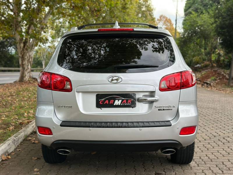 HYUNDAI - SANTA FÉ - 2010/2010 - Prata - R$ 49.900,00
