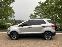 FORD - ECOSPORT - 2017/2018 - Prata - R$ 75.900,00