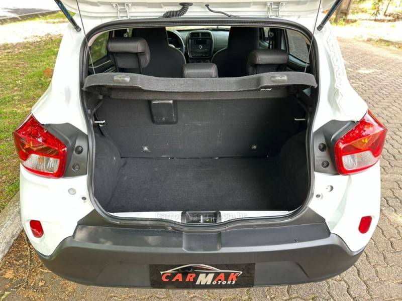 RENAULT - KWID - 2023/2024 - Branca - R$ 57.900,00