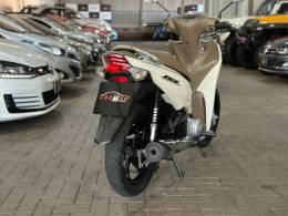 HONDA - BIZ 125 - 2022/2022 - Branca - R$ 15.900,00