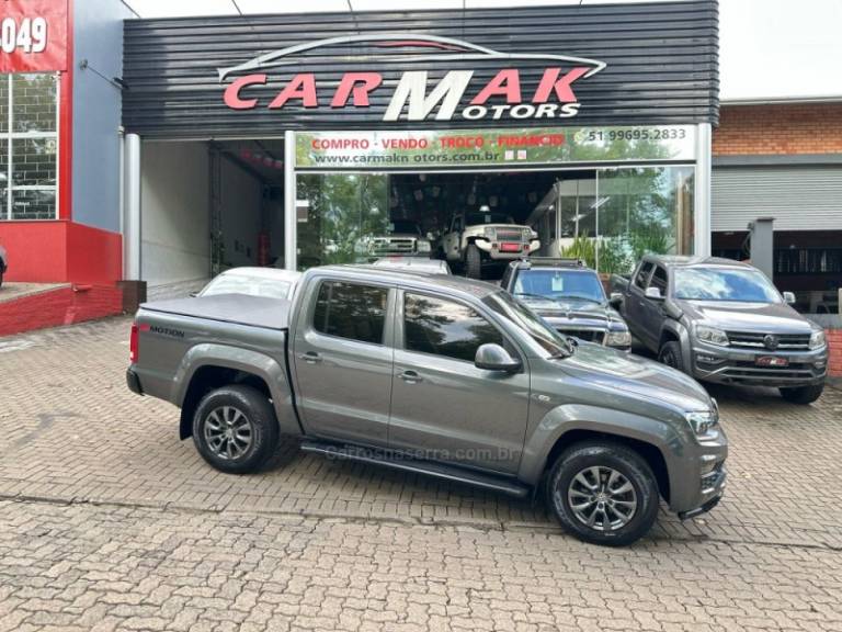 VOLKSWAGEN - AMAROK - 2017/2017 - Cinza - R$ 119.900,00