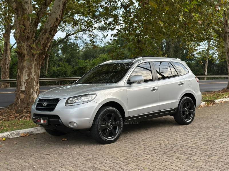 HYUNDAI - SANTA FÉ - 2010/2010 - Prata - R$ 49.900,00