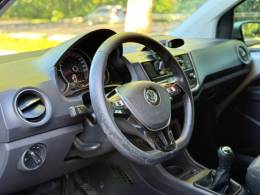 VOLKSWAGEN - UP - 2018/2018 - Prata - R$ 62.900,00