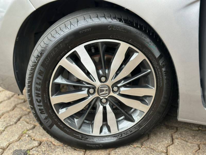 HONDA - FIT - 2015/2015 - Cinza - R$ 69.900,00