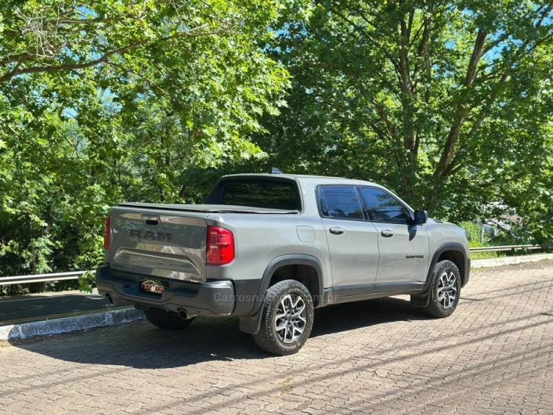 RAM - RAMPAGE - 2023/2024 - Cinza - R$ 205.900,00