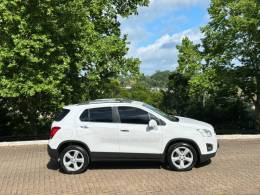CHEVROLET - TRACKER - 2015/2016 - Branca - R$ 74.900,00