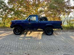 FORD - F-1000 - 1994/1994 - Azul - R$ 138.900,00