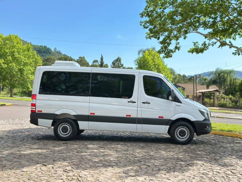 MERCEDES-BENZ - SPRINTER - 2018/2018 - Branca - R$ 189.900,00