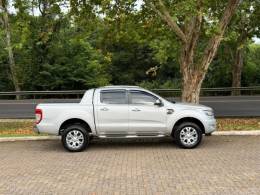 FORD - RANGER - 2017/2017 - Prata - R$ 125.900,00