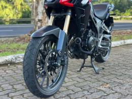 HONDA - CB 500 - 2023/2024 - Vermelha - R$ 47.900,00