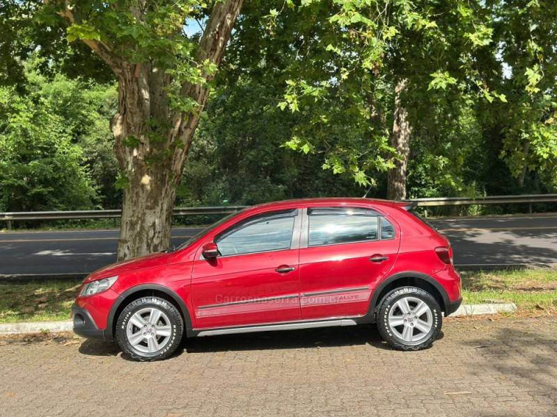 VOLKSWAGEN - GOL - 2012/2012 - Vermelha - R$ 39.900,00