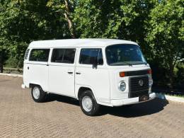 VOLKSWAGEN - KOMBI - 2013/2014 - Branca - R$ 67.900,00
