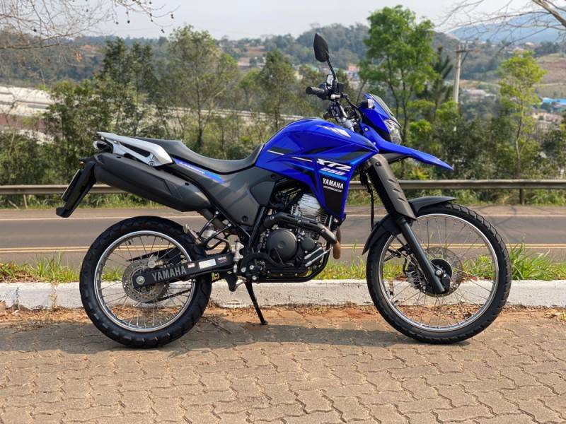 YAMAHA - XTZ 250 - 2023/2023 - Azul - R$ 27.500,00