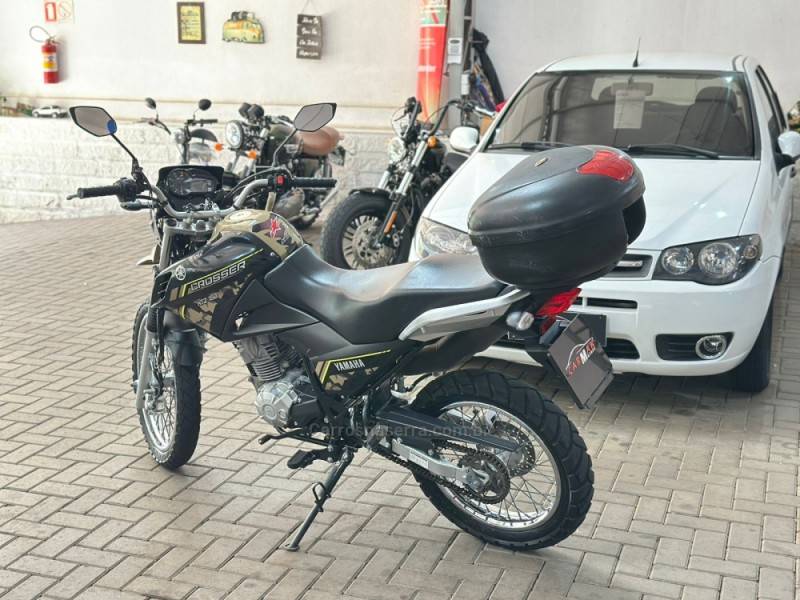 YAMAHA - XTZ 150 - 2021/2022 - Verde - R$ 16.900,00