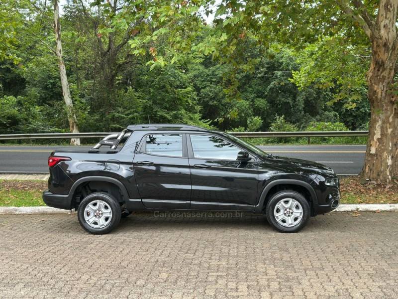 FIAT - TORO - 2016/2017 - Preta - R$ 79.900,00