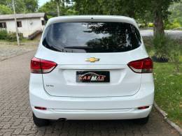 CHEVROLET - SPIN - 2023/2024 - Branca - R$ 84.900,00