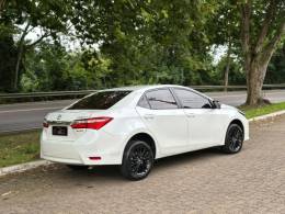 TOYOTA - COROLLA - 2017/2017 - Branca - R$ 95.900,00