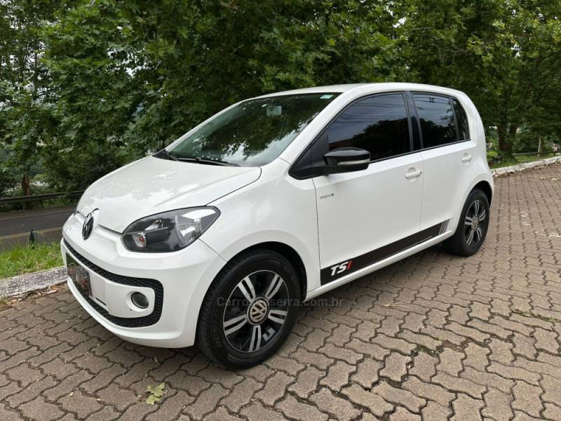 VOLKSWAGEN - UP - 2016/2017 - Branca - R$ 56.900,00