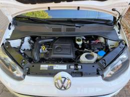 VOLKSWAGEN - UP - 2015/2016 - Branca - R$ 58.900,00
