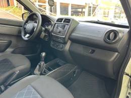 RENAULT - KWID - 2023/2024 - Branca - R$ 57.900,00