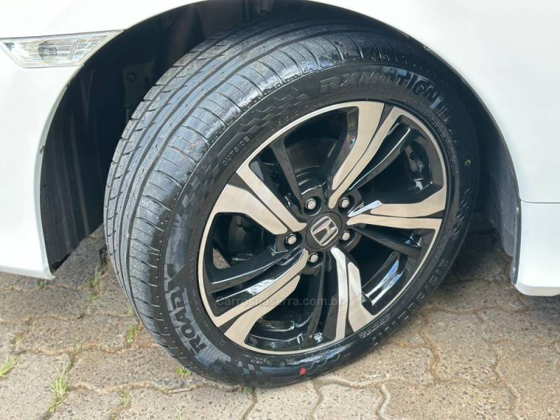 HONDA - CIVIC - 2017/2017 - Branca - R$ 129.900,00