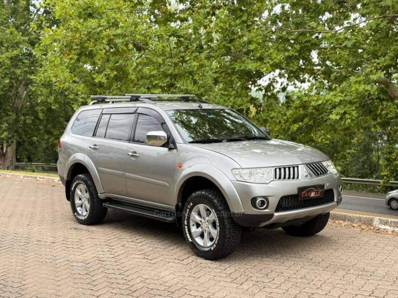 MITSUBISHI - PAJERO DAKAR - 2013/2013 - Cinza - R$ 118.900,00