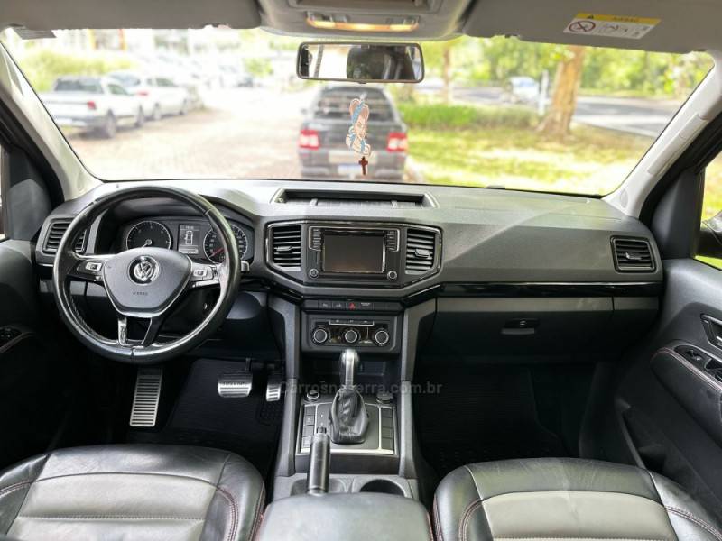 VOLKSWAGEN - AMAROK - 2017/2017 - Cinza - R$ 119.900,00