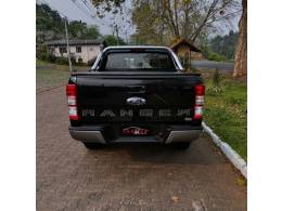 FORD - RANGER - 2022/2022 - Preta - R$ 176.900,00