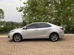 TOYOTA - COROLLA - 2018/2019 - Prata - R$ 110.900,00