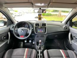 RENAULT - SANDERO - 2015/2016 - Branca - R$ 61.900,00