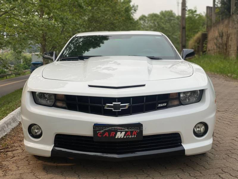 CHEVROLET - CAMARO - 2011/2011 - Branca - R$ 205.900,00