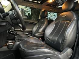 MINI - COOPER - 2013/2013 - Preta - R$ 75.900,00