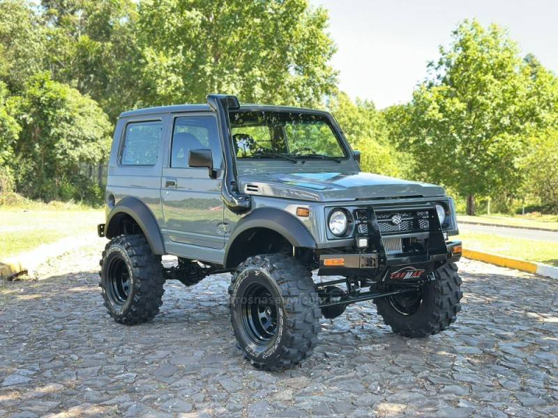SUZUKI - SAMURAI - 1993/1993 - Cinza - R$ 79.900,00