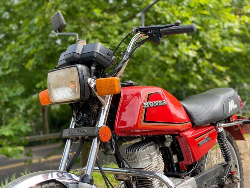 HONDA - CG 125 - 1984/1984 - Vermelha - R$ 8.900,00