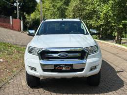 FORD - RANGER - 2016/2017 - Branca - R$ 142.900,00