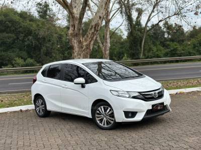 HONDA - FIT - 2015/2015 - Branca - R$ 69.900,00