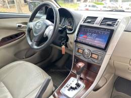 TOYOTA - COROLLA - 2012/2013 - Branca - R$ 75.900,00