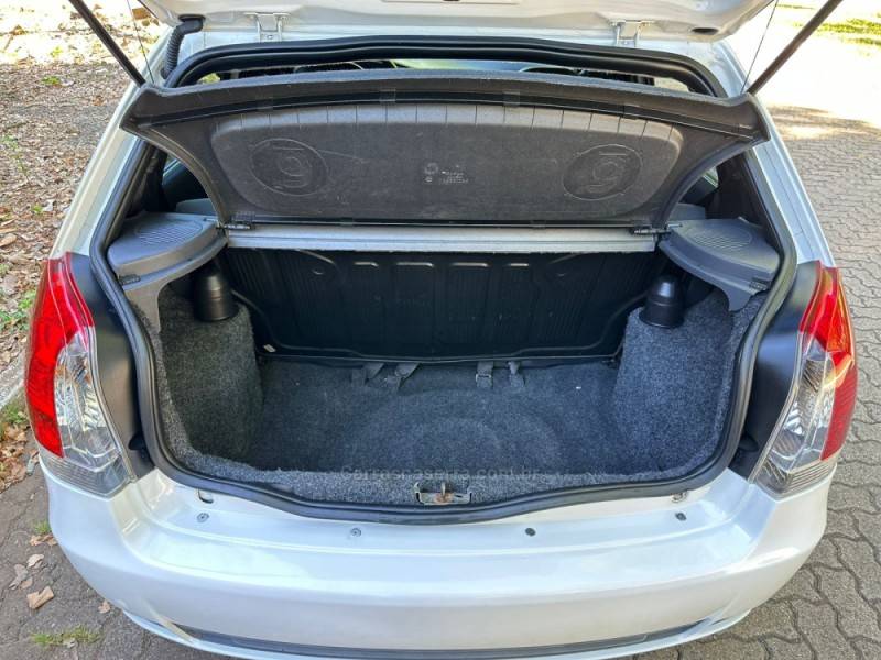 FIAT - PALIO - 2007/2008 - Branca - R$ 28.900,00