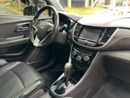 CHEVROLET - TRACKER - 2018/2019 - Branca - R$ 95.900,00