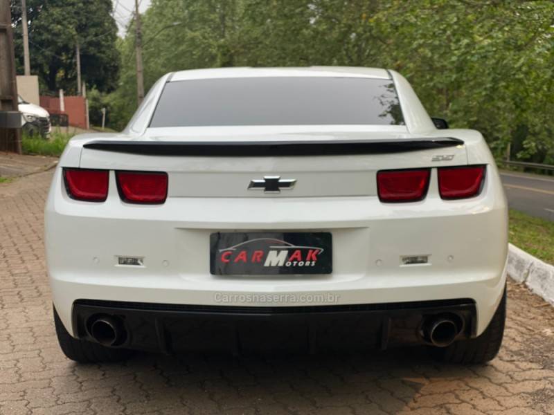 CHEVROLET - CAMARO - 2011/2011 - Branca - R$ 205.900,00