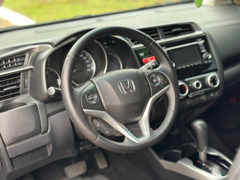 HONDA - FIT - 2015/2015 - Cinza - R$ 69.900,00