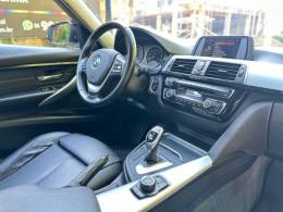 BMW - 320I - 2016/2017 - Branca - R$ 125.900,00