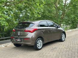 HYUNDAI - HB20 - 2015/2016 - Marrom - R$ 49.900,00