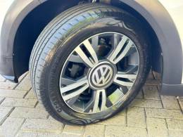 VOLKSWAGEN - UP - 2017/2018 - Branca - R$ 65.900,00