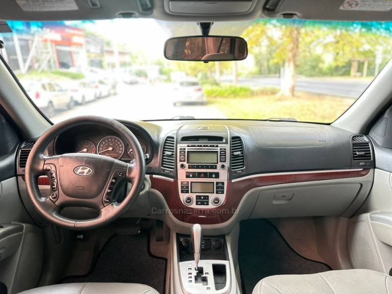 HYUNDAI - SANTA FÉ - 2010/2010 - Prata - R$ 49.900,00