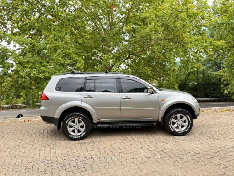 MITSUBISHI - PAJERO DAKAR - 2013/2013 - Cinza - R$ 118.900,00